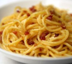 SPAGHETTI ALLA CARBONARA