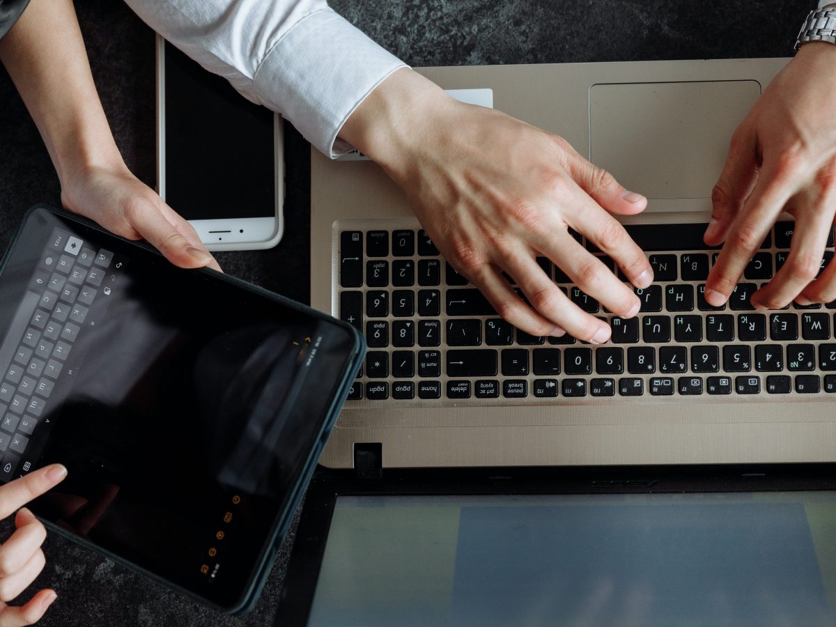 Stop Suffering, Start Writing! – The Euroculturer Guide to Master Theses Databases and Defences